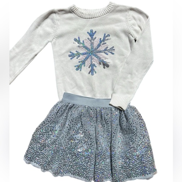Joe Fresh Other - Joe Fresh Girls 2PC Christmas Outfit - Skirt & Sweater Size 6